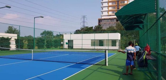 The park residence sân tennis